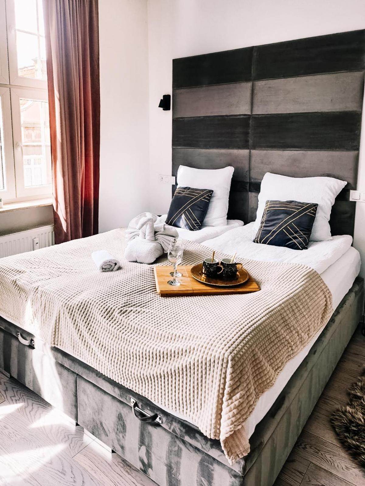 Cloud 9 King Size Bed - Old Town View Gdansk Ogarna Lejlighed Eksteriør billede